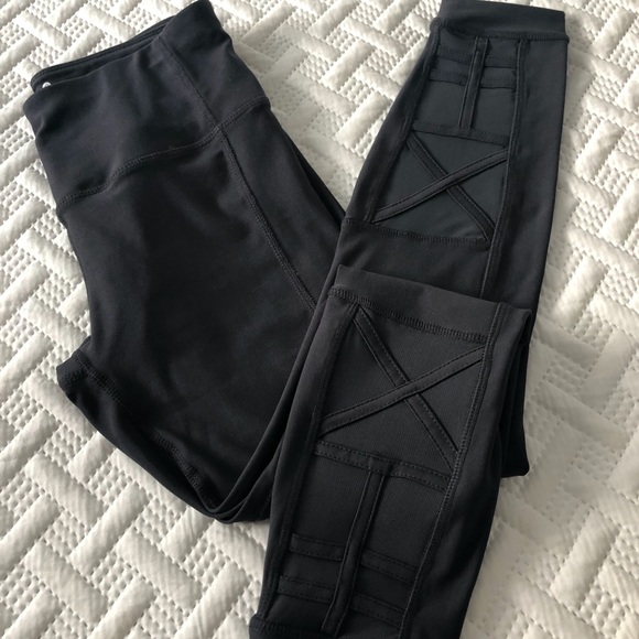 Apana Workout tight - Picture 2 of 3